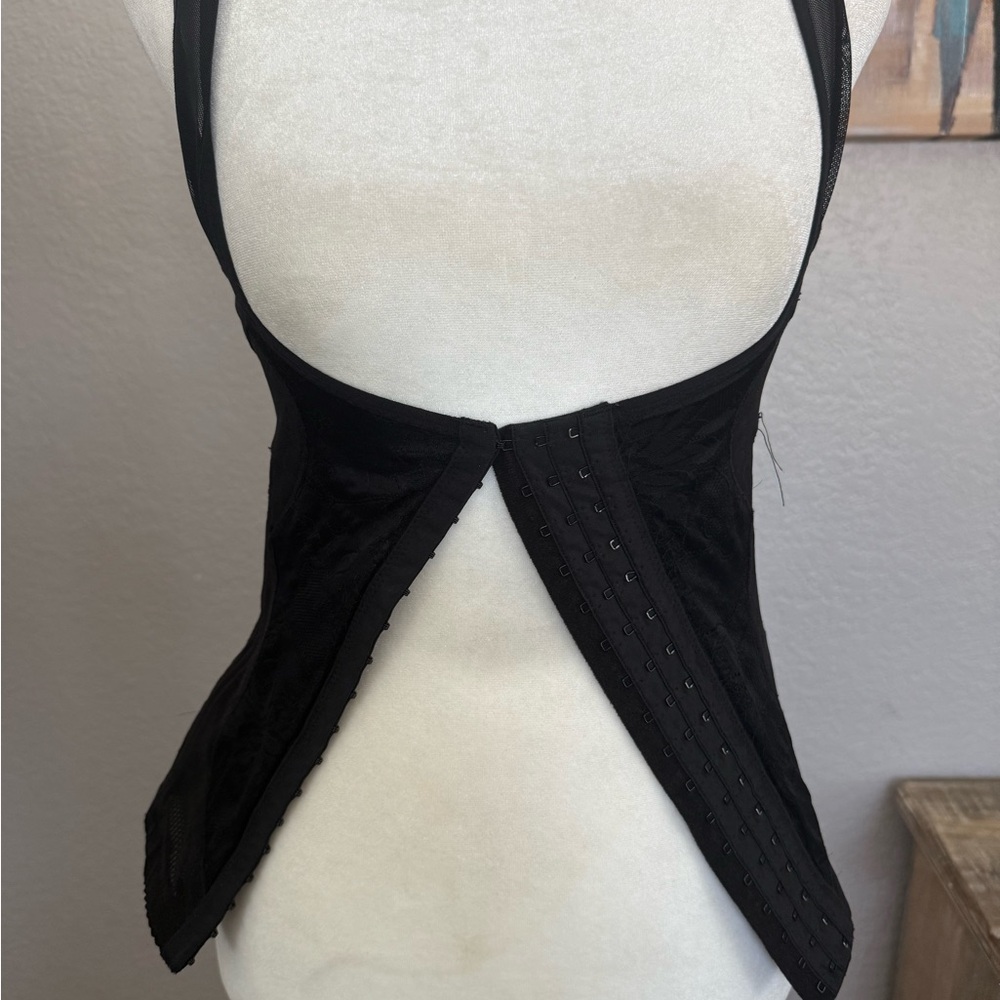 Kathy Ireland Black Mesh Top shapewear